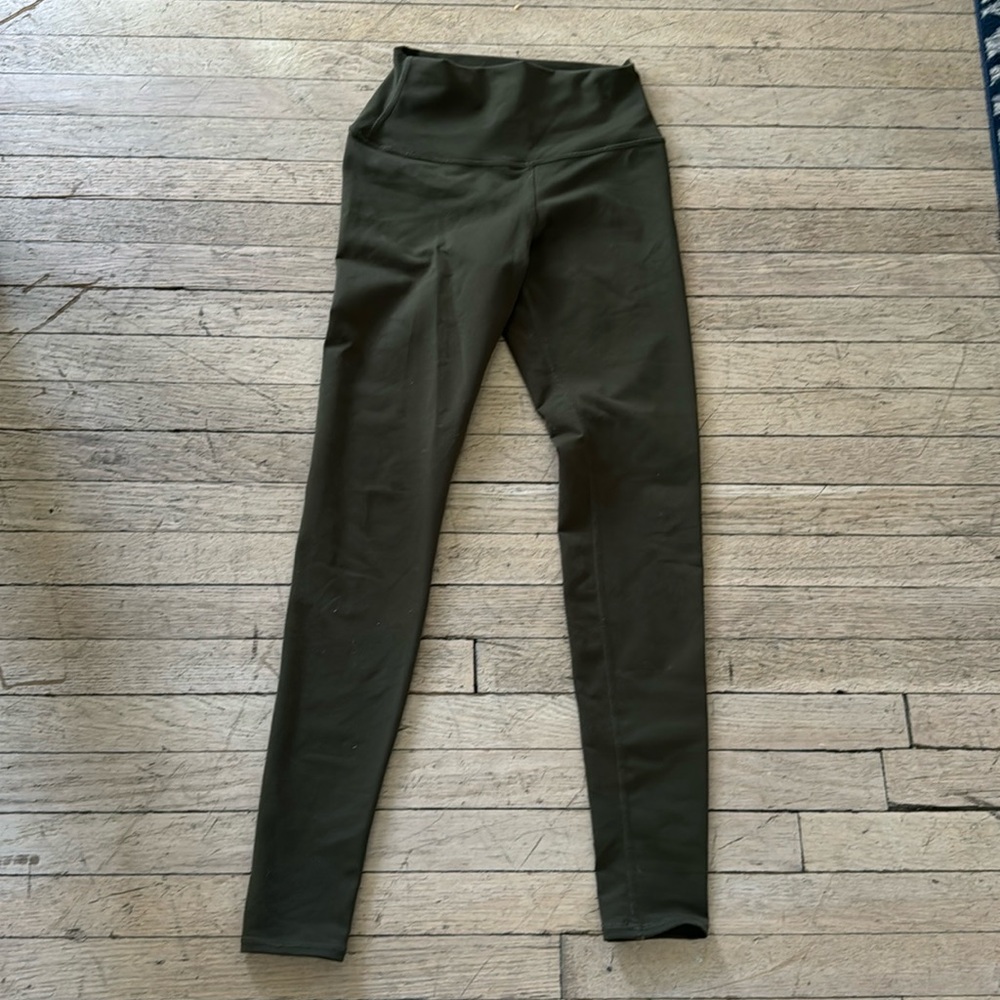 ALO Yoga Olive Green Leggings